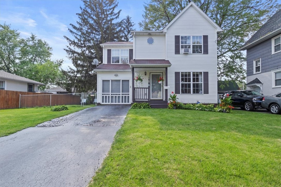 181 Northlane Drive Rochester, NY 14621 - Photo 1 of 1