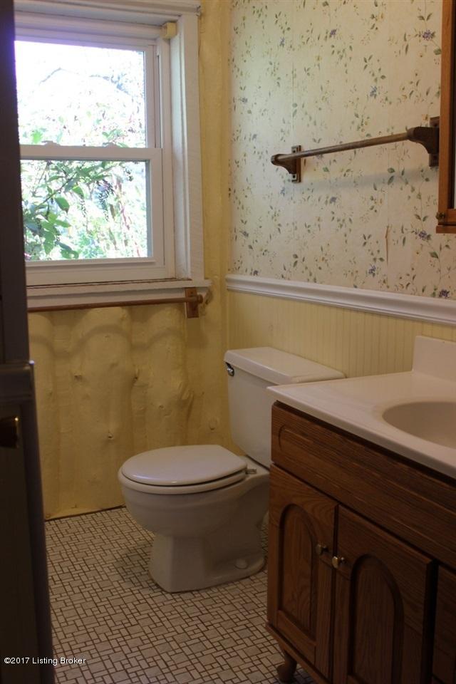 1963 Jenkins Road Upton, KY 42784 - Photo 9 of 26 large-10036328-25