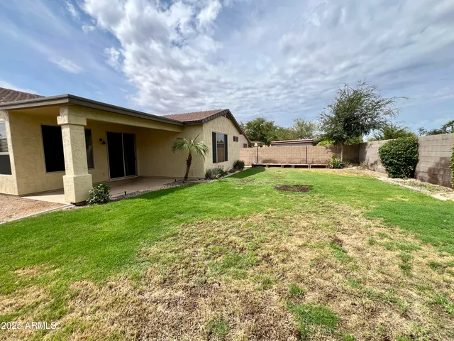 $2,250 | 2720 East Carla Vista Drive, Chandler, AZ 85225
