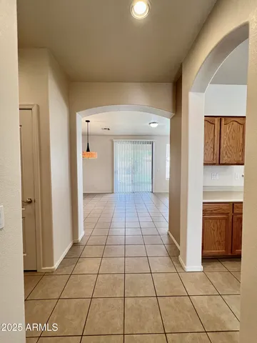 $2,250 | 2720 East Carla Vista Drive, Chandler, AZ 85225