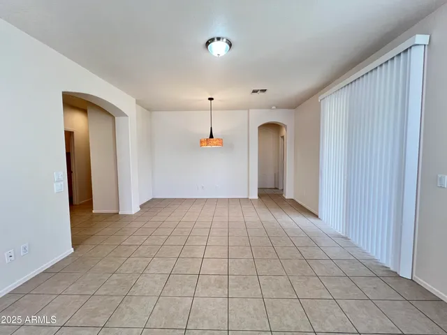 $2,250 | 2720 East Carla Vista Drive, Chandler, AZ 85225