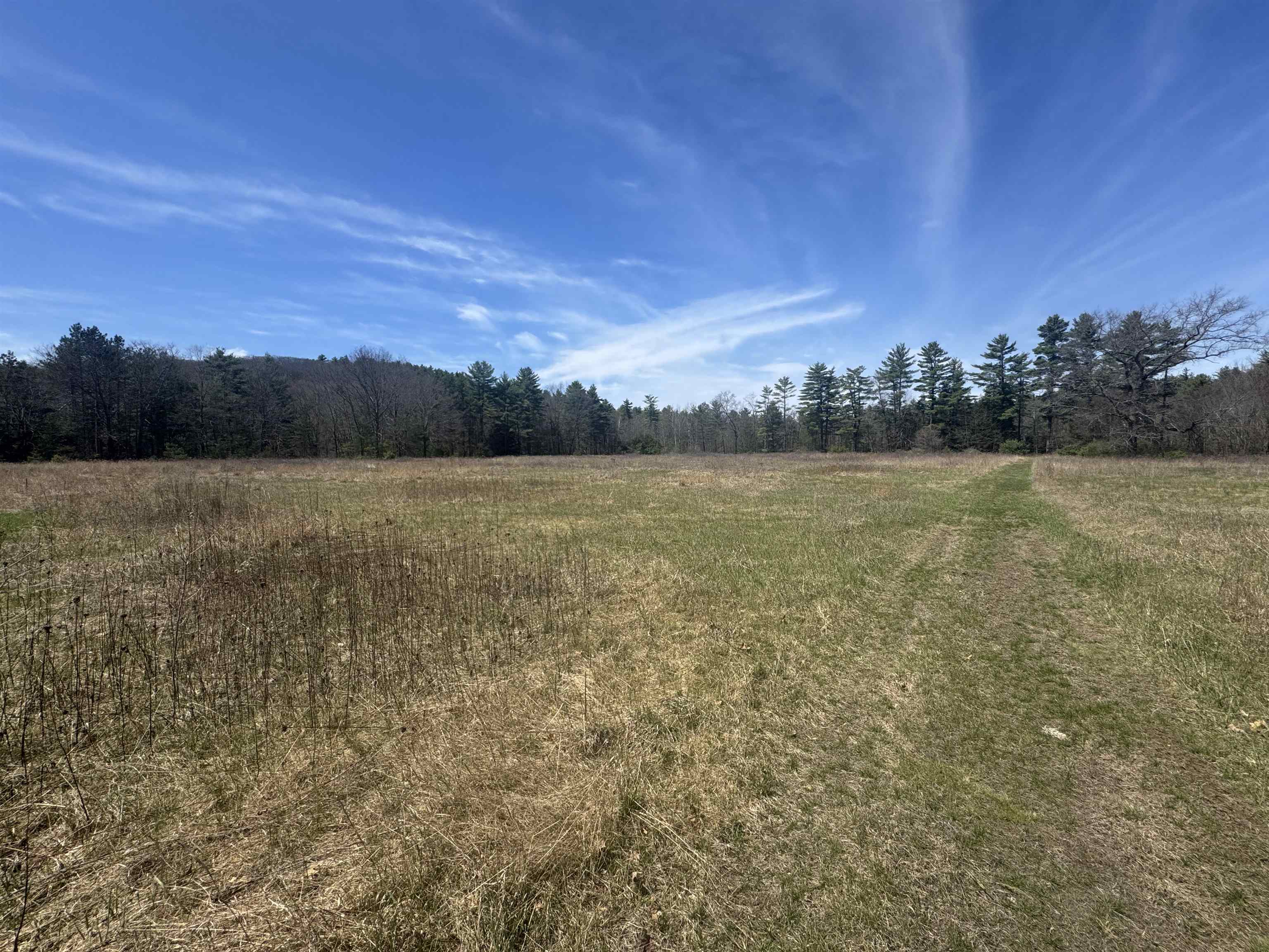 1 Willow Run Concord, NH 03303 - Photo 7 of 8