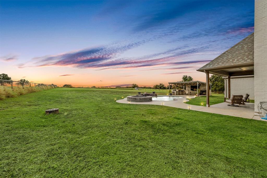 175 County Road 1109 Decatur, TX 76234 - Photo 35 of 39 a view of yard with outdoor seating