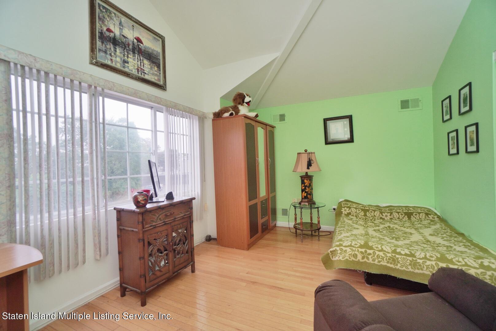 377 Timber Ridge Drive Staten Island, NY 10306 - Photo 21 of 42 Photo Jul 18, 9 51 16 AM