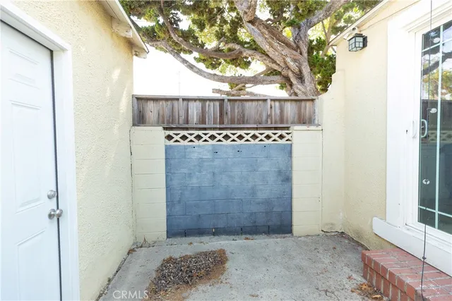$850,000 | 715 East McFadden Avenue, Santa Ana, CA 92701