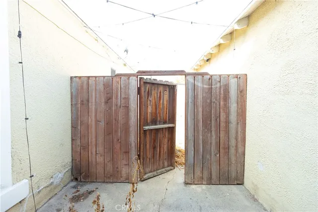 $850,000 | 715 East McFadden Avenue, Santa Ana, CA 92701