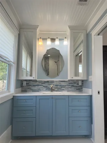 $449,000 | 637 North Washington Street, La Grange, TX 78945