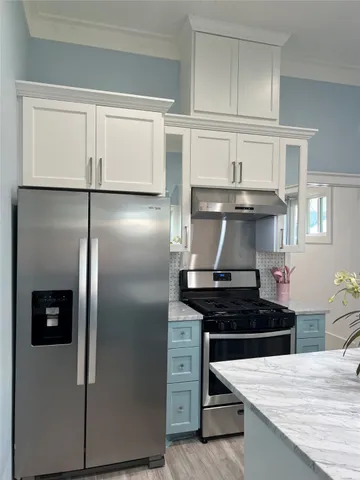 $449,000 | 637 North Washington Street, La Grange, TX 78945