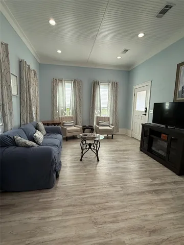 $449,000 | 637 North Washington Street, La Grange, TX 78945