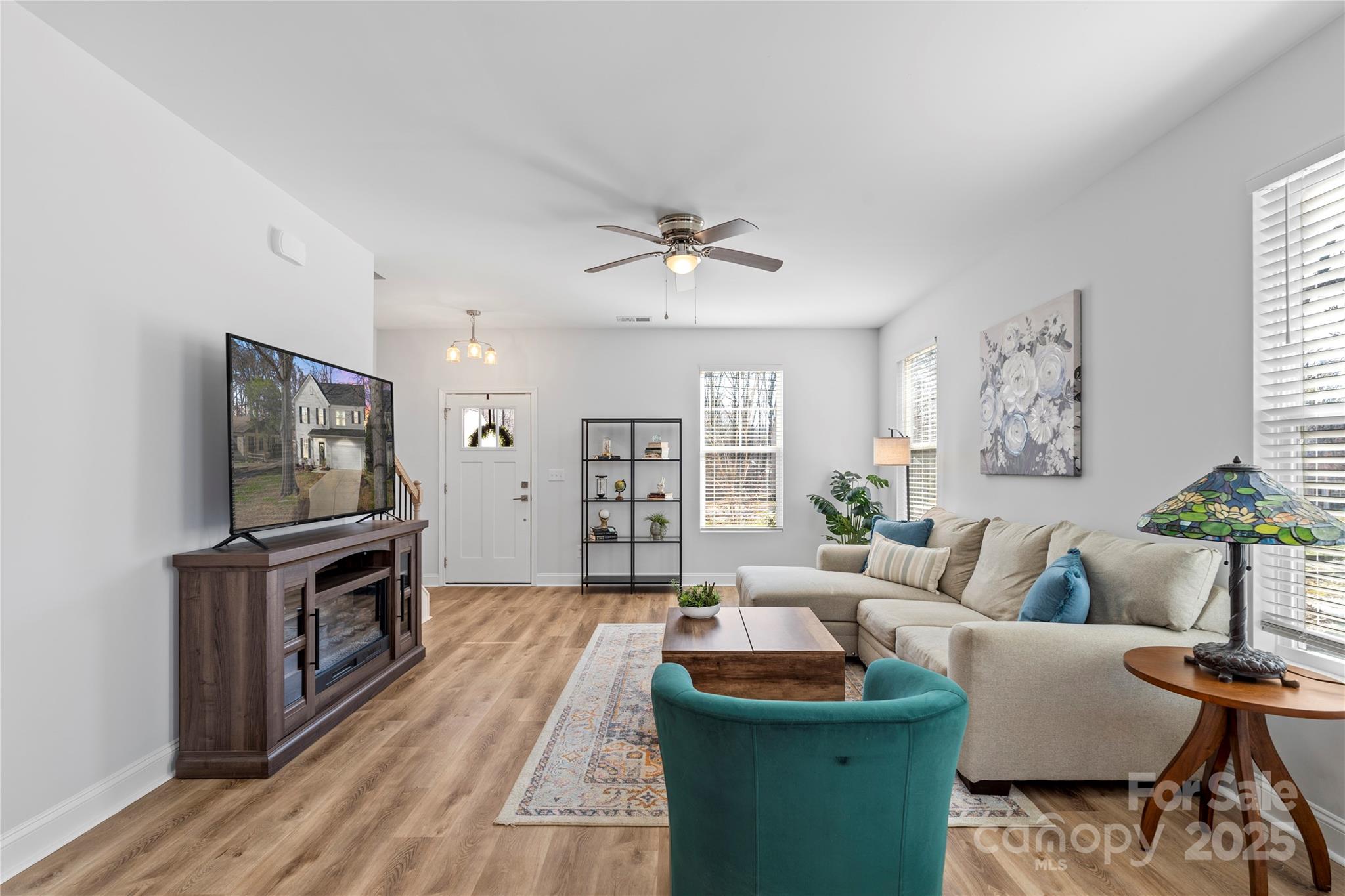 1016 Helms Road Charlotte, NC 28214 - Photo 8 of 40