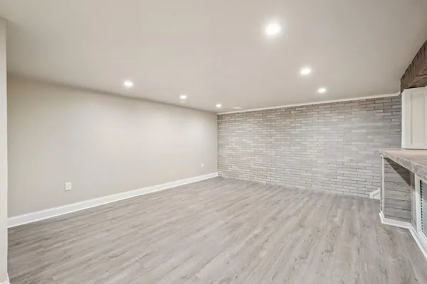 $769,900 | 726 West Wisconsin Avenue, Oconomowoc, WI 53066