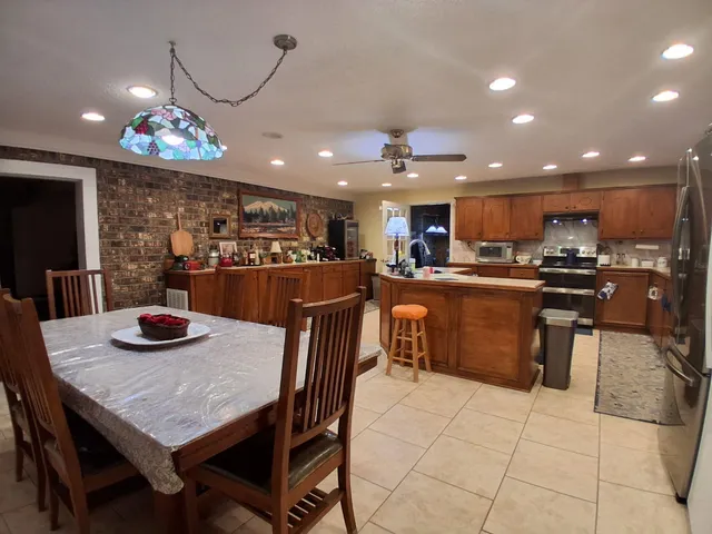 $550,000 | 1709 North N Highway, Moncks Corner, SC 29461