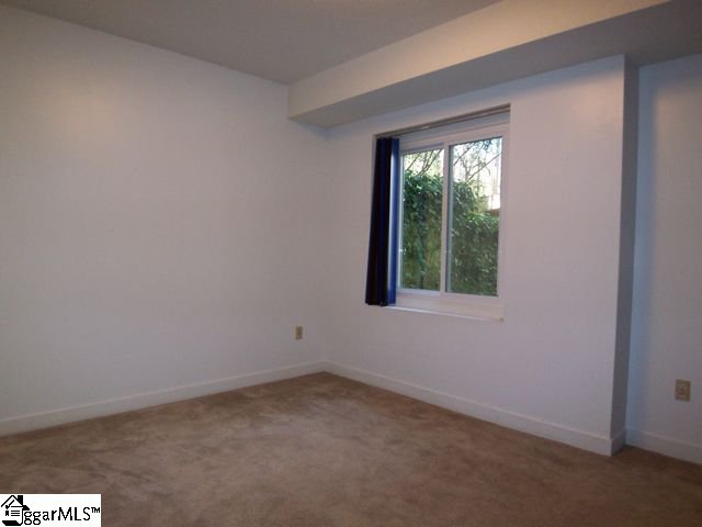 2 Rollingreen Road Greer, SC 29651 - Photo 14 of 22 Gallery Image 14