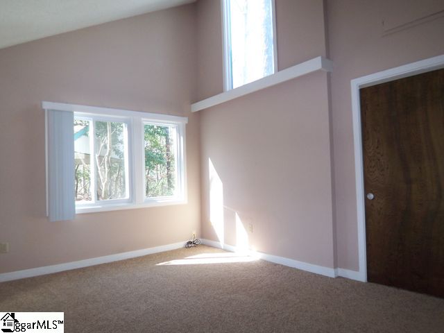 2 Rollingreen Road Greer, SC 29651 - Photo 10 of 22 Gallery Image 10