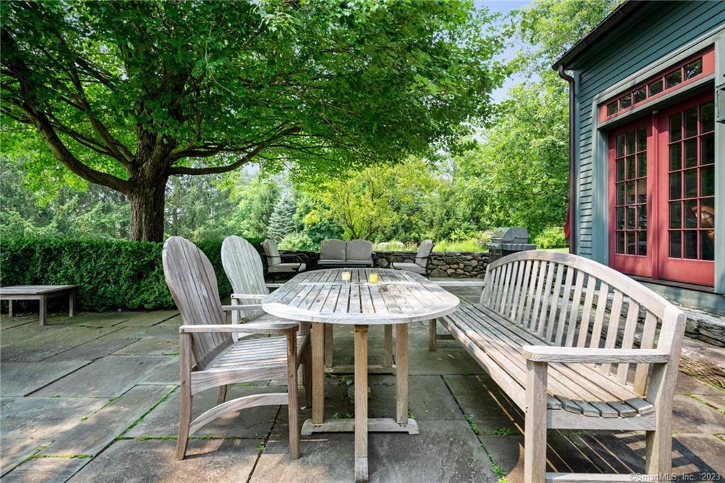 35 Northrup Street Bridgewater, CT 06752 - Photo 20 of 24 Expansive patio