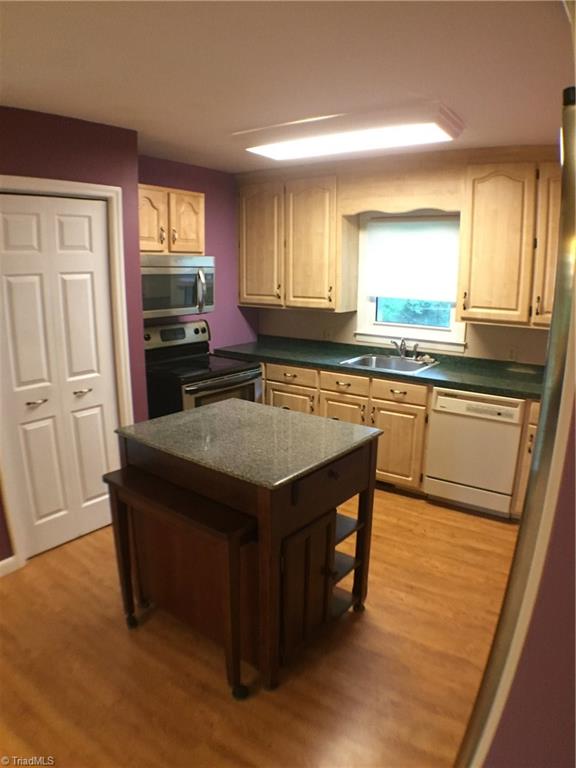 310 McCoy Road Reidsville, NC 27320 - Photo 7 of 19 2nd view of kitchen