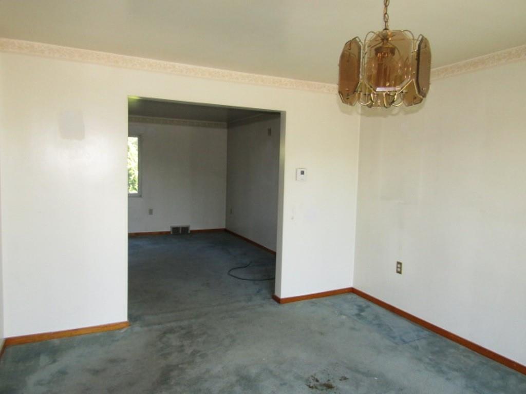 118 Euclid Avenue McKees Rocks, PA 15136 - Photo 7 of 23