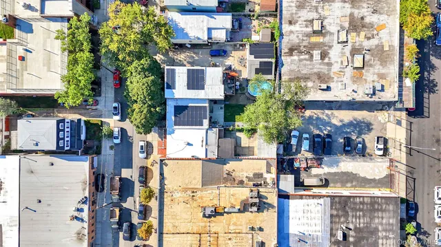 a picture of city view