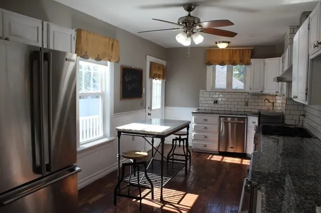 $4,000 | 226 California Street, Unit 1, Newton, MA 02458