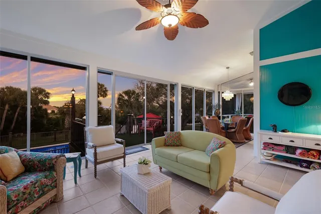 $1,350,000 | 10110 Creekside Drive, Placida, FL 33946