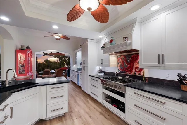 $1,350,000 | 10110 Creekside Drive, Placida, FL 33946