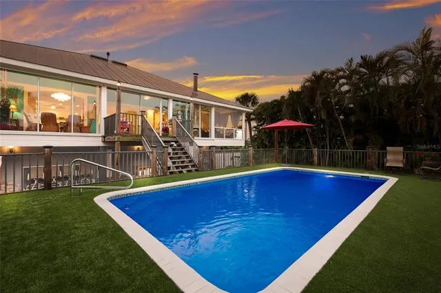 $1,350,000 | 10110 Creekside Drive, Placida, FL 33946