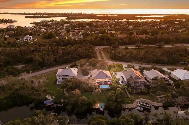 $1,350,000 | 10110 Creekside Drive, Placida, FL 33946