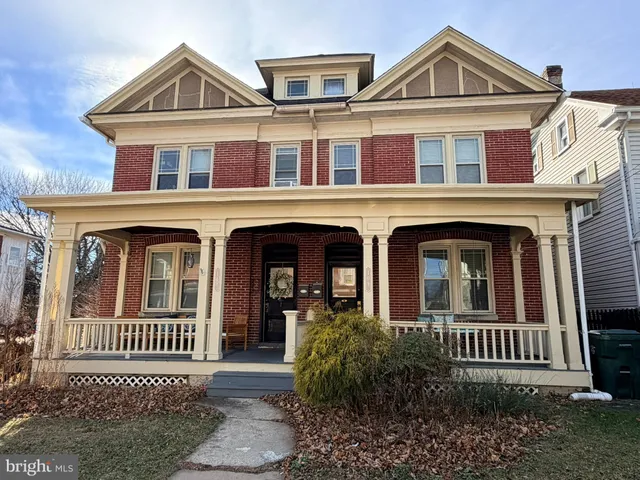 $285,000 | 109 Fairground Avenue, Hagerstown, MD 21740
