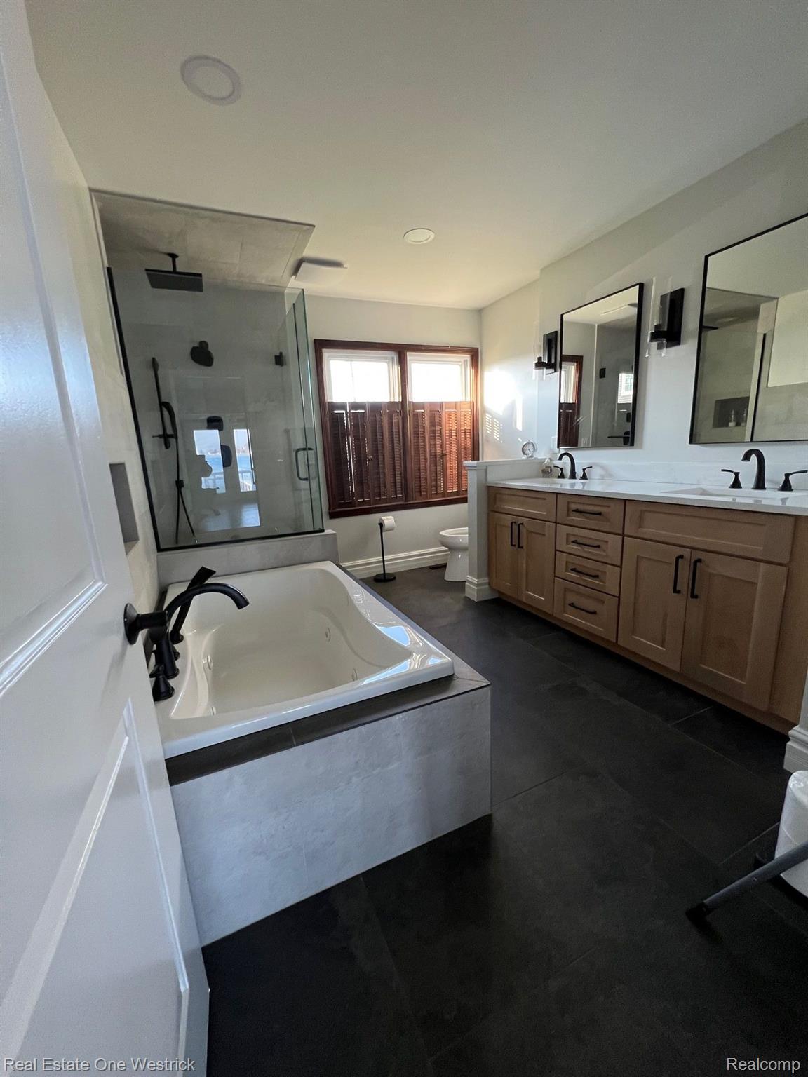 6591 River Road Marine City, MI 48039 - Photo 11 of 63 Main Bath 1st Floor