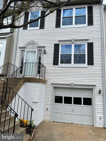 $2,250 | 203 Backridge Court, Fredericksburg, VA 22406