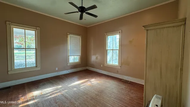 $93,600 | 409 North Jackson Street, Crystal Springs, MS 39059