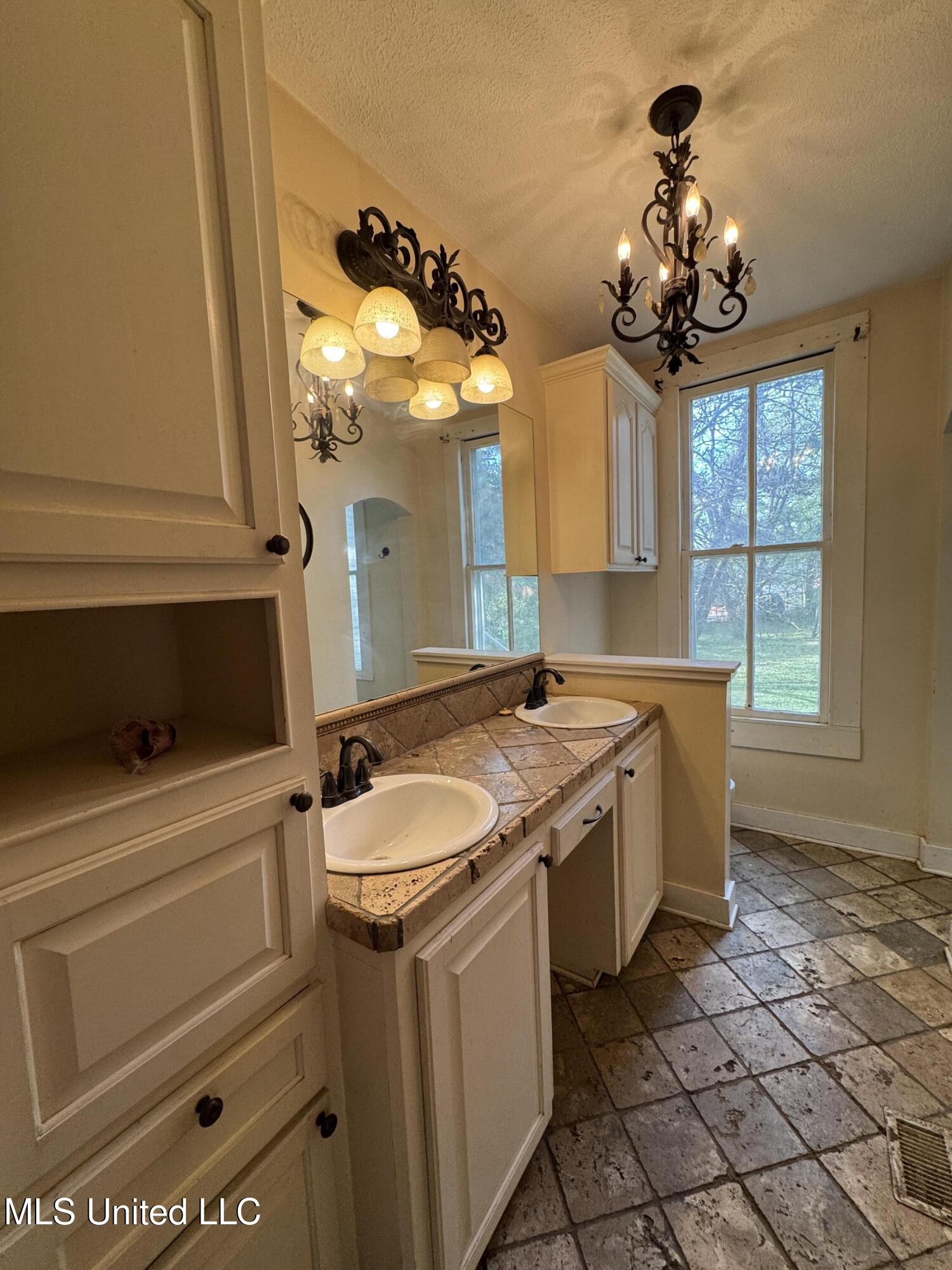 409 North Jackson Street Crystal Springs, MS 39059 - Photo 22 of 30 IMG_7006