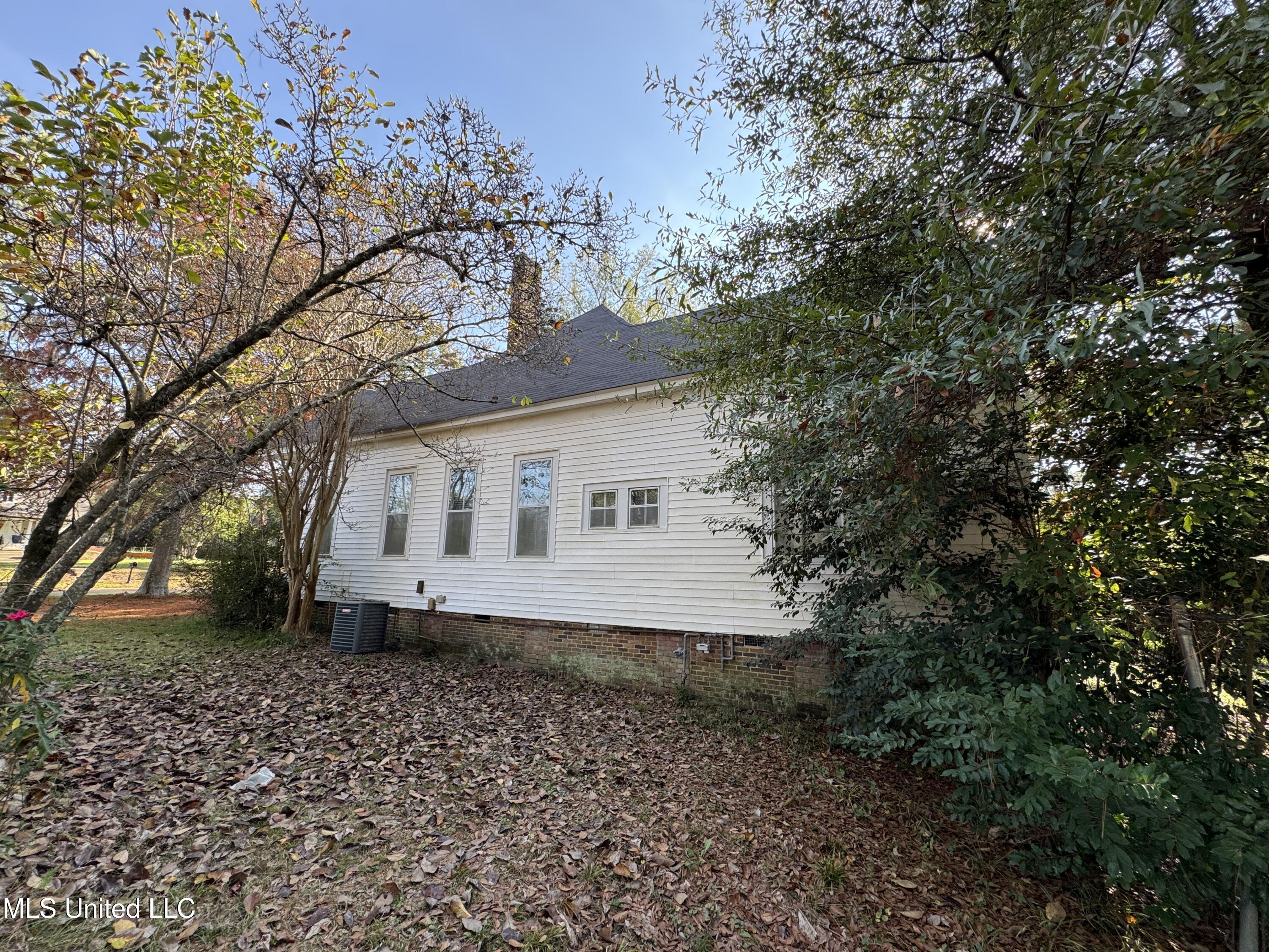 409 North Jackson Street Crystal Springs, MS 39059 - Photo 26 of 30 IMG_6976