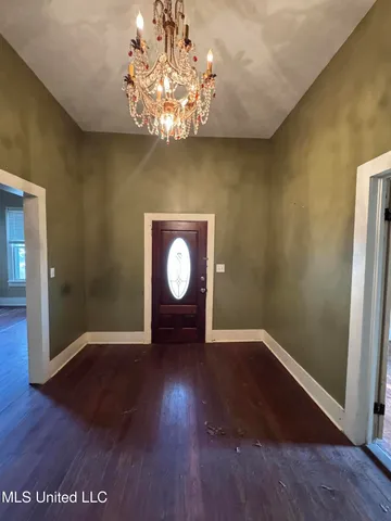$93,600 | 409 North Jackson Street, Crystal Springs, MS 39059