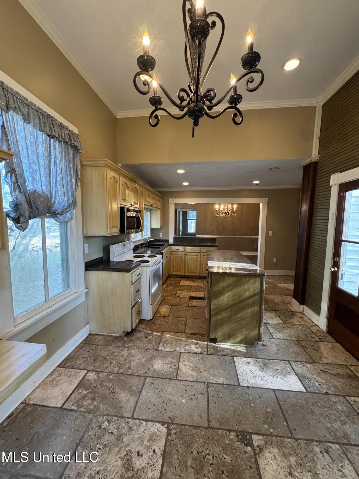 409 North Jackson Street Crystal Springs, MS 39059 - Photo 10 of 30 IMG_7019