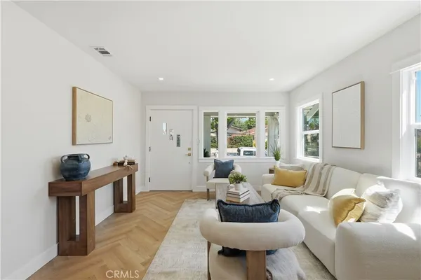 $999,999 | 101 South Melrose Street, Placentia, CA 92870