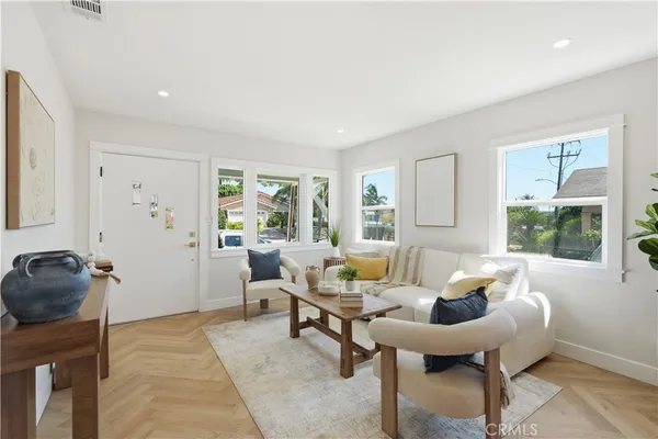 $999,999 | 101 South Melrose Street, Placentia, CA 92870