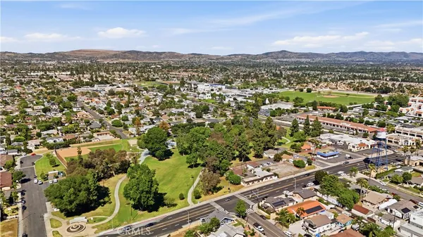 $999,999 | 101 South Melrose Street, Placentia, CA 92870