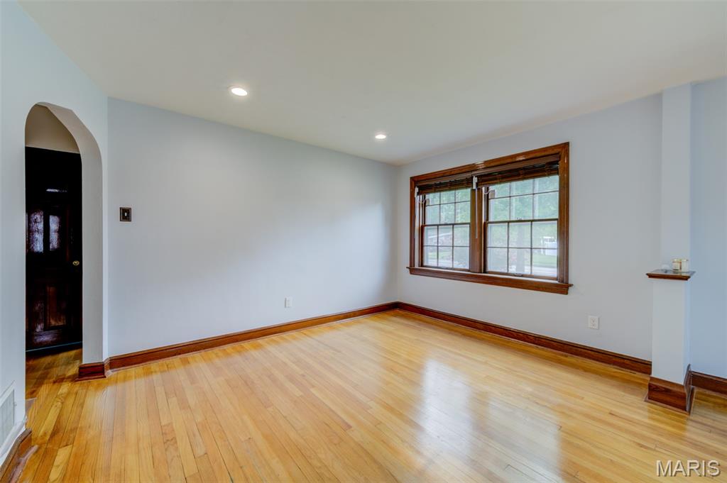 2307 Brown Road Overland, MO 63114 - Photo 13 of 48 Gallery Image 13