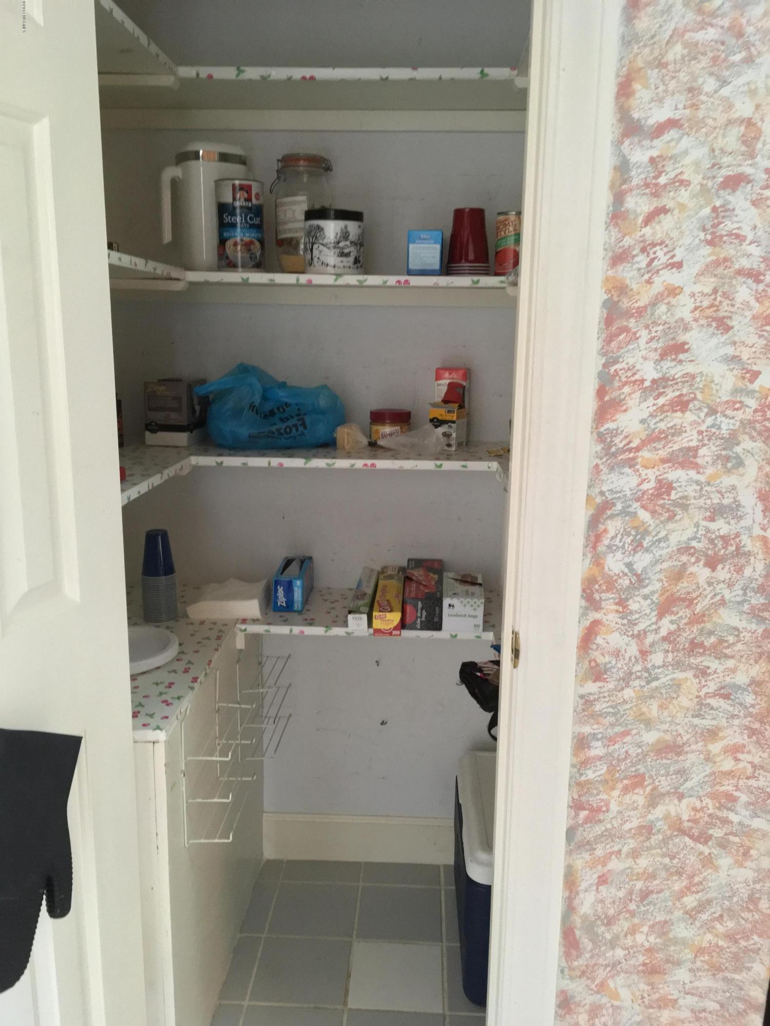 1174 Poore Farm Road Chocowinity, NC 27817 - Photo 20 of 67 pantry