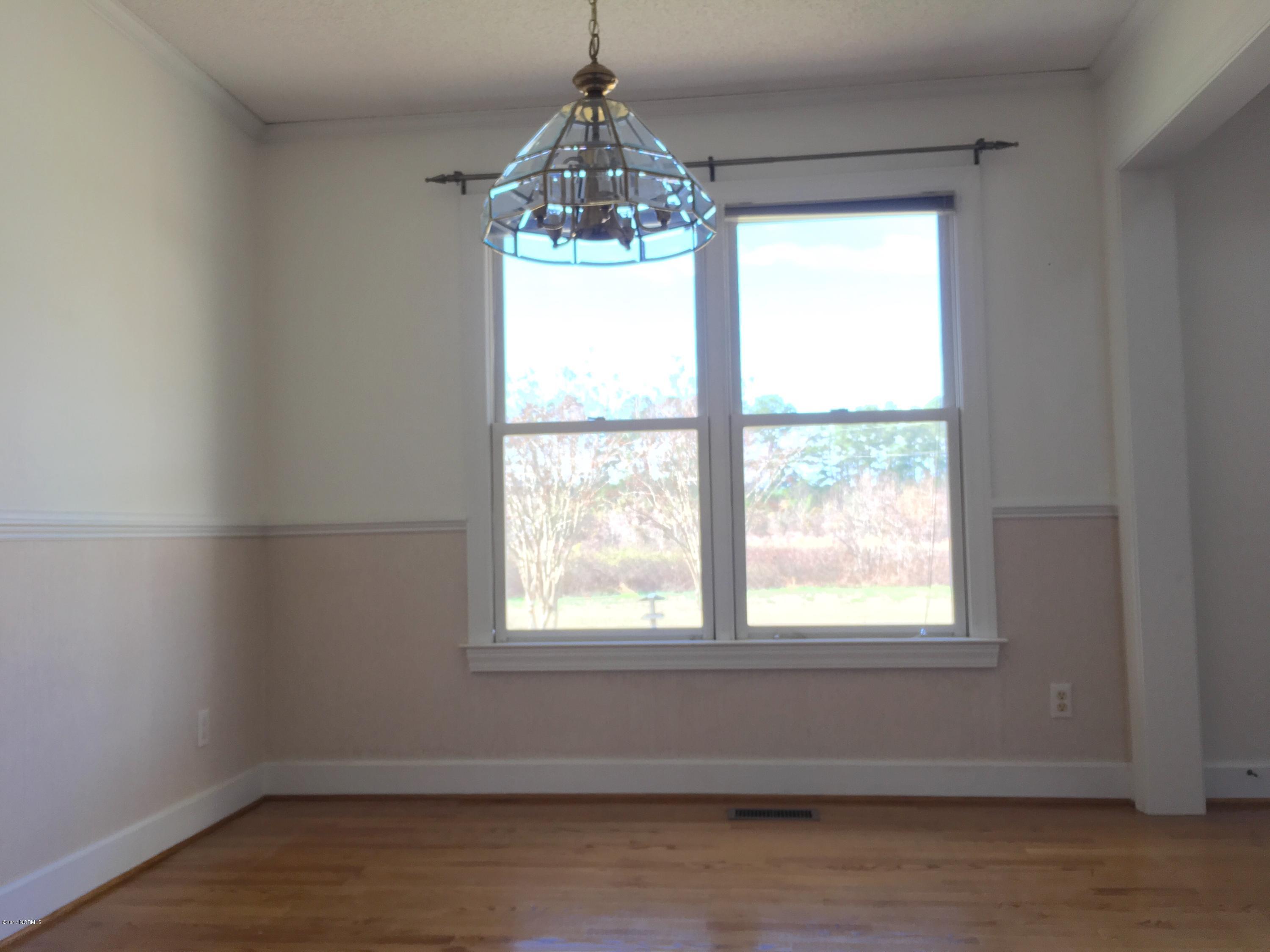 1174 Poore Farm Road Chocowinity, NC 27817 - Photo 24 of 67 20170302_185820057_iOS
