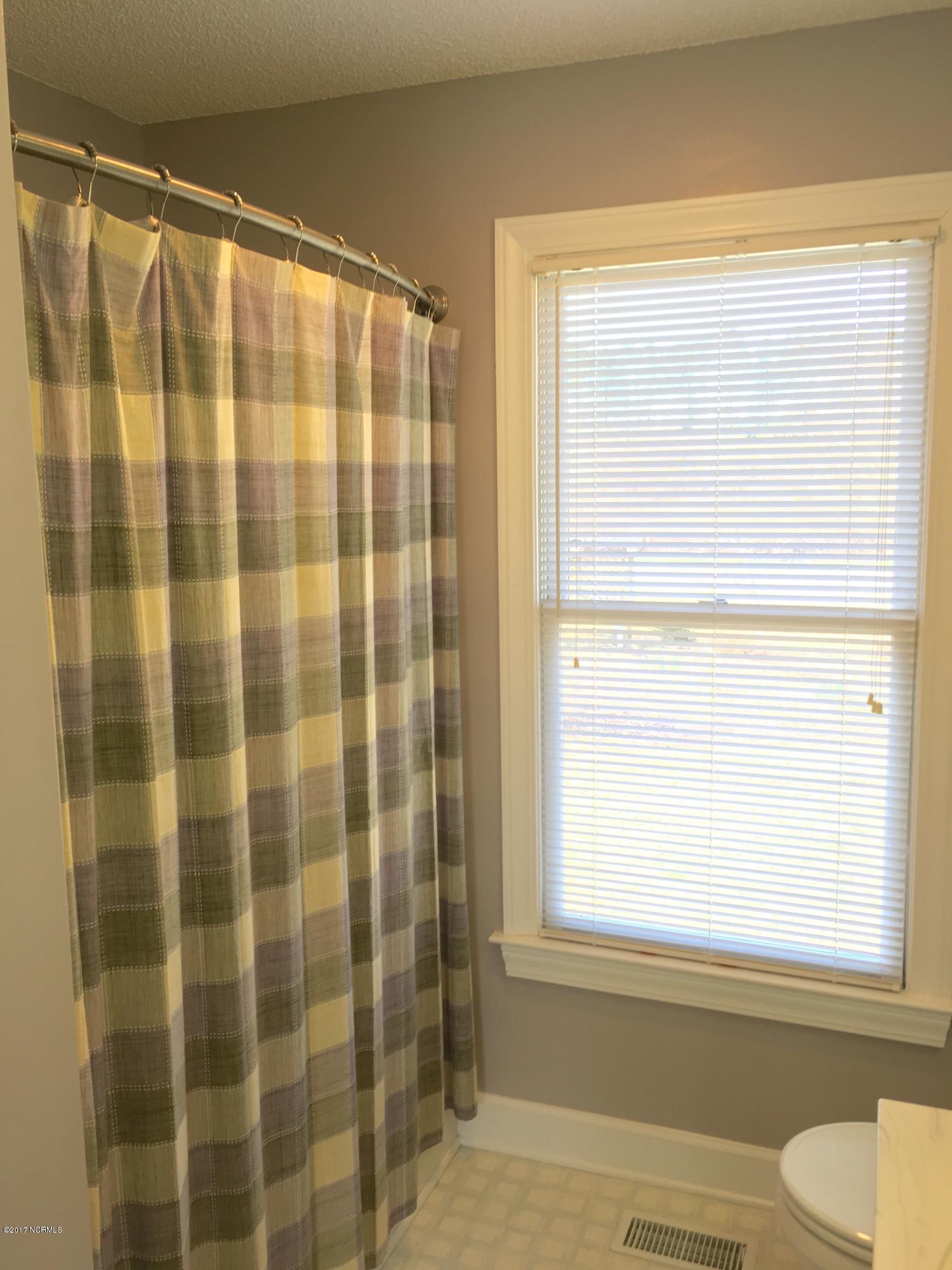 1174 Poore Farm Road Chocowinity, NC 27817 - Photo 30 of 67 20170302_190750474_iOS