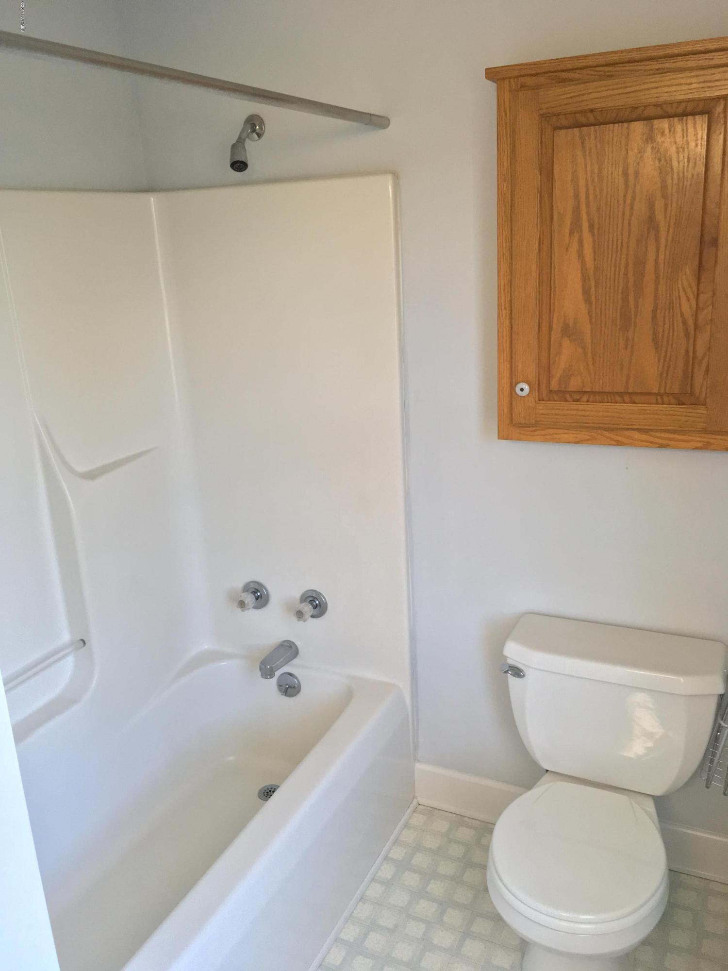 1174 Poore Farm Road Chocowinity, NC 27817 - Photo 40 of 67 2nd floor bath