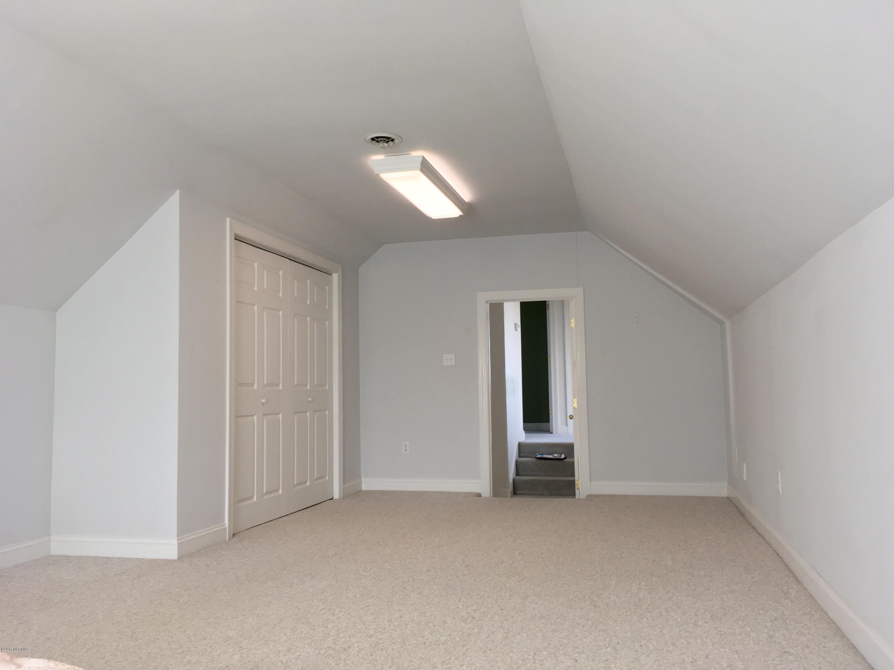 1174 Poore Farm Road Chocowinity, NC 27817 - Photo 41 of 67 Huge bonus room