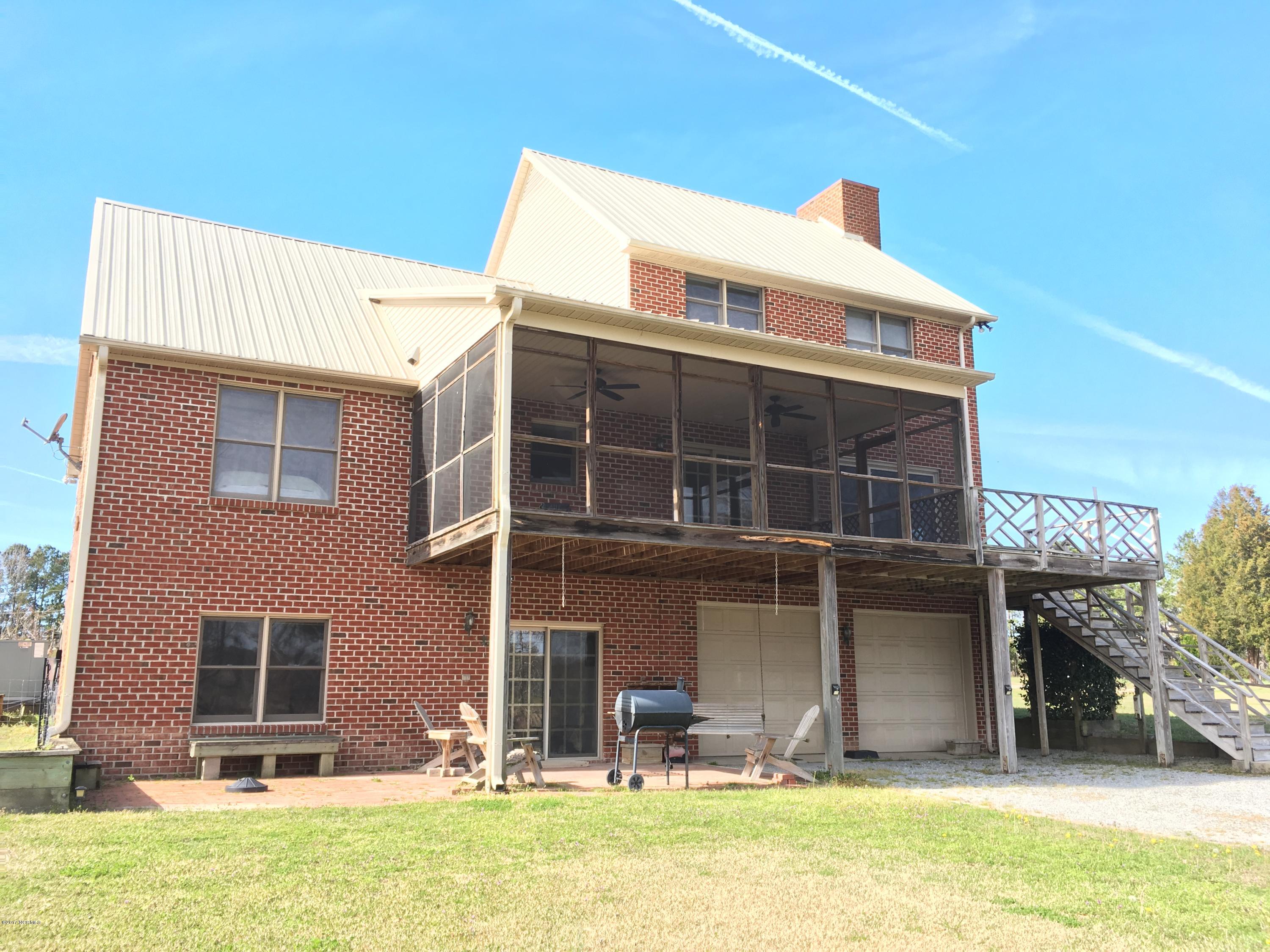1174 Poore Farm Road Chocowinity, NC 27817 - Photo 62 of 67 20170302_194215772_iOS