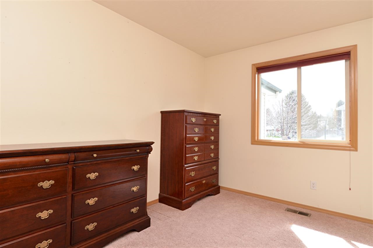 2529 South Adams Road Spokane Valley, WA 99037 - Photo 12 of 20