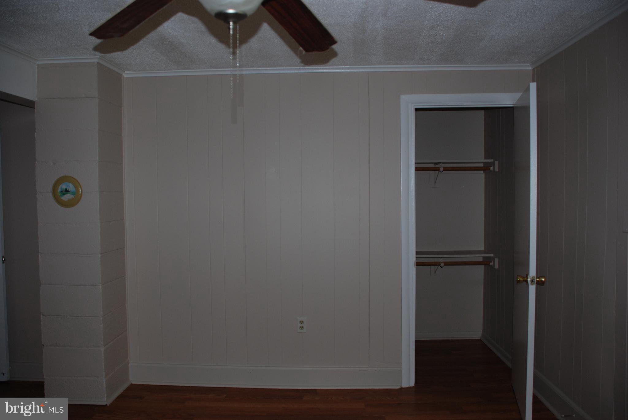912 Scrabble Road Castleton, VA 22716 - Photo 22 of 30 Bedroom