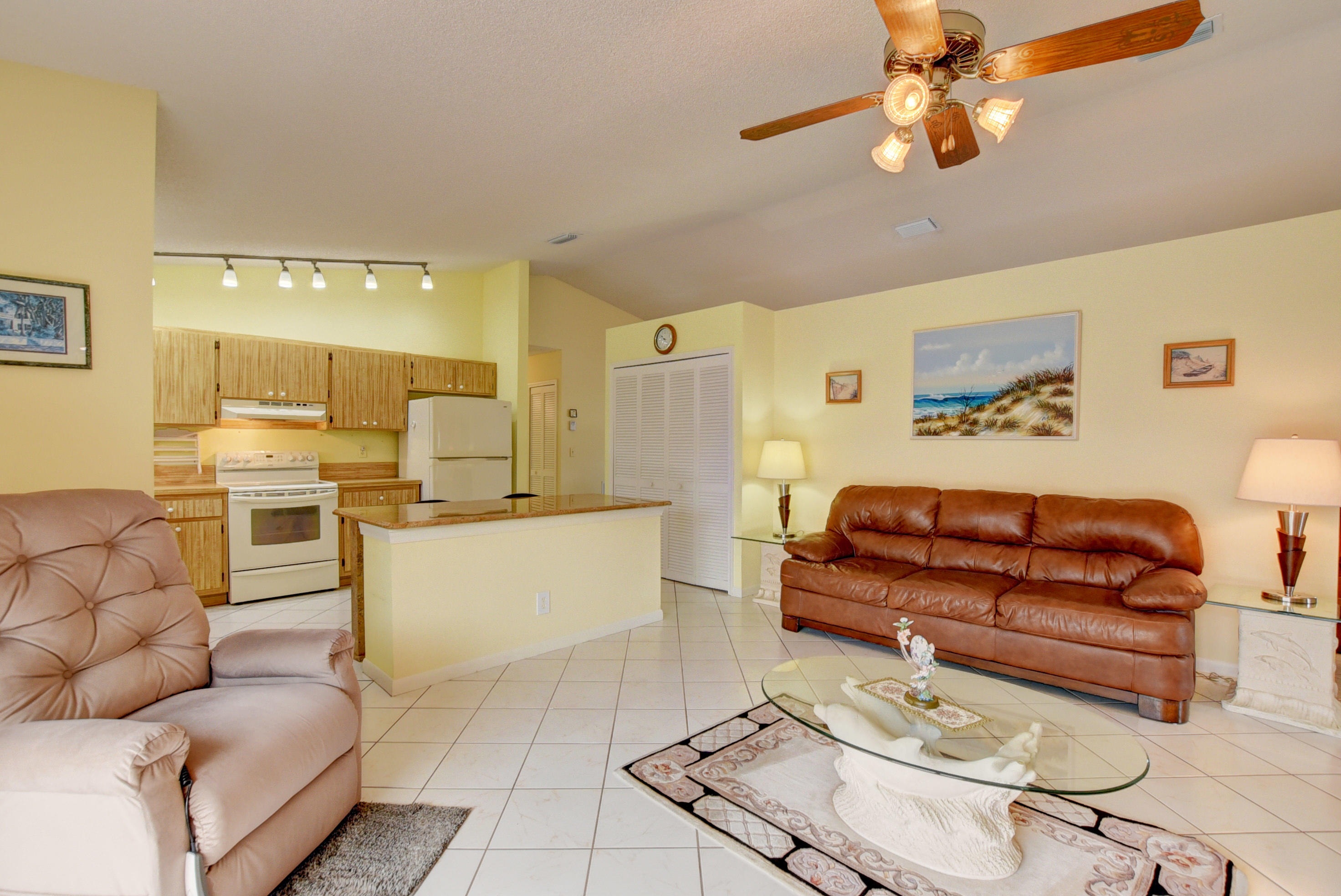 434 Cactus Circle Boca Raton, FL 33487 - Photo 8 of 28 FR Kit
