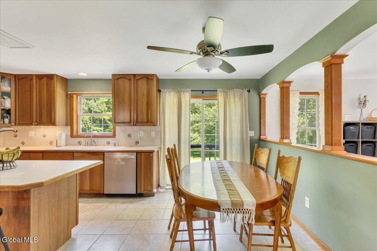 1033 Farm To Market Road Schaghticoke, NY 12154 - Photo 16 of 69 16-1033 old Schaghticoke rd-18