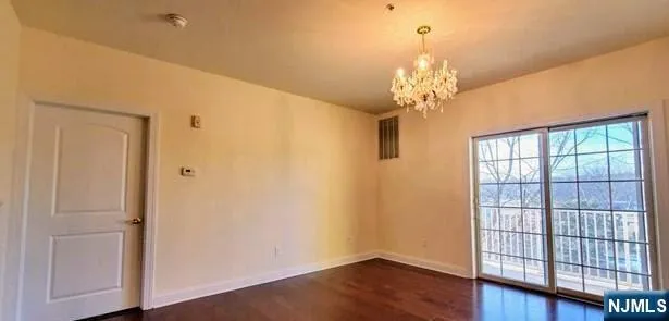 $2,950 | 3205 Windsor Park Court, Englewood, NJ 07631